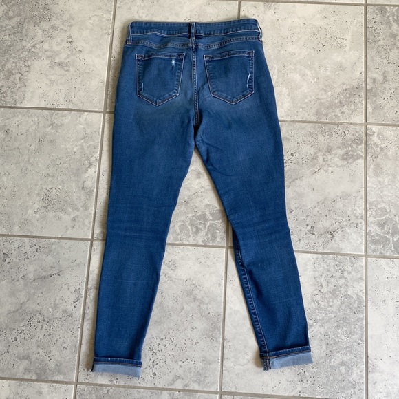 Old Navy Rockstar Jeans - Picture 7 of 8